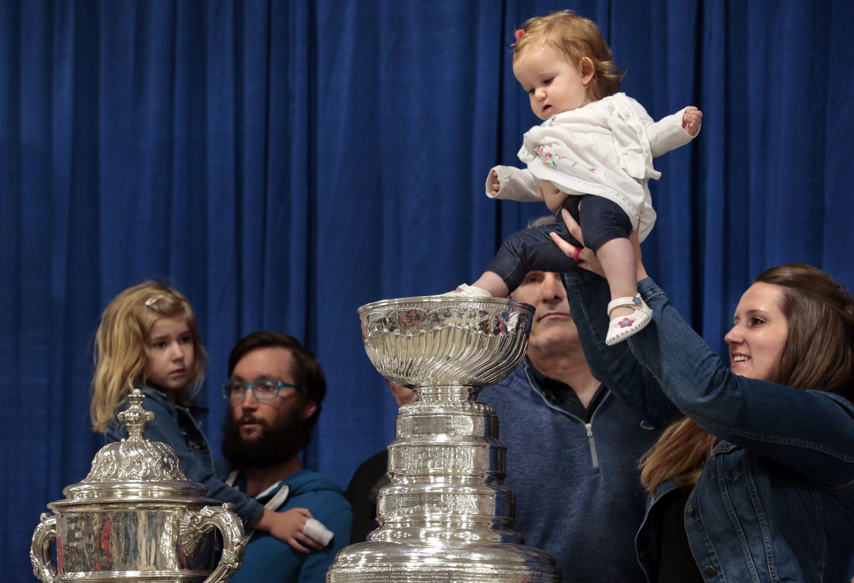 The road to Calahoo welcomes the Stanley Cup